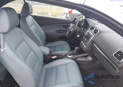 2013 Volkswagen Eos Lux из США, поврежденный, VIN WVWFW8AH1DV006376